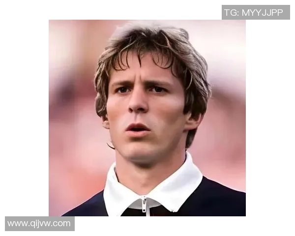 德国足球传奇人物:从贝肯鲍尔到诺伊尔的辉煌历程与影响力